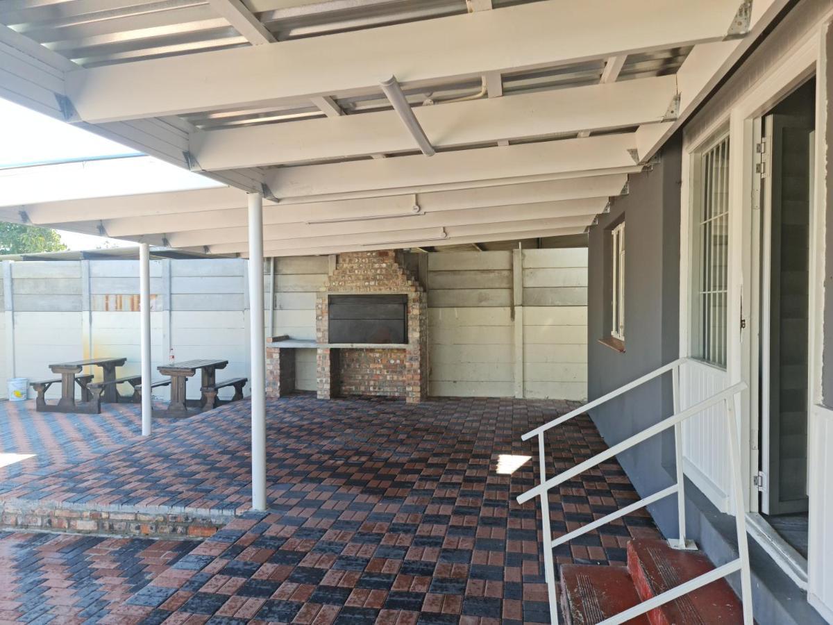 Hasate Guest House 10 Florence Street Oakdale Belliville 7530 Cape Town South African ภายนอก รูปภาพ