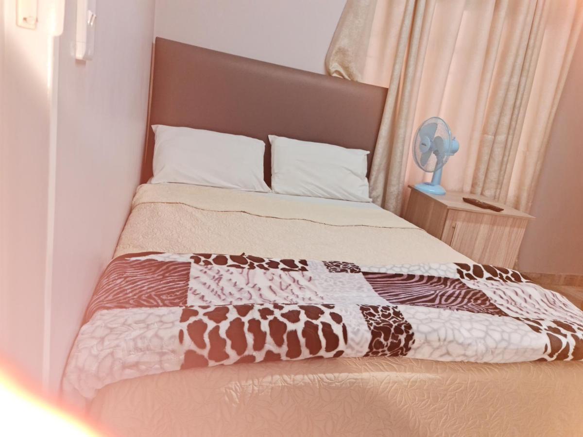 Hasate Guest House 10 Florence Street Oakdale Belliville 7530 Cape Town South African ภายนอก รูปภาพ