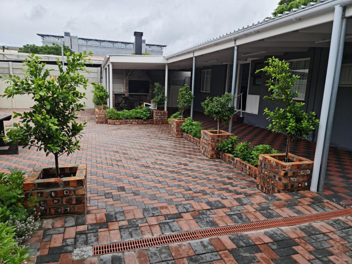 Hasate Guest House 10 Florence Street Oakdale Belliville 7530 Cape Town South African ภายนอก รูปภาพ